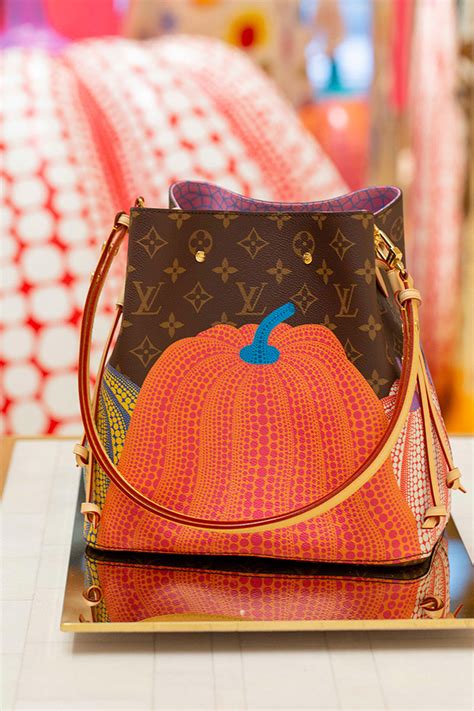 lv yayoi kusama neverfull|Yayoi Kusama x Louis Vuitton: Creating Infinity.